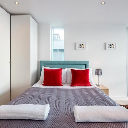 Premium Apartments By Excel London Bagian luar foto