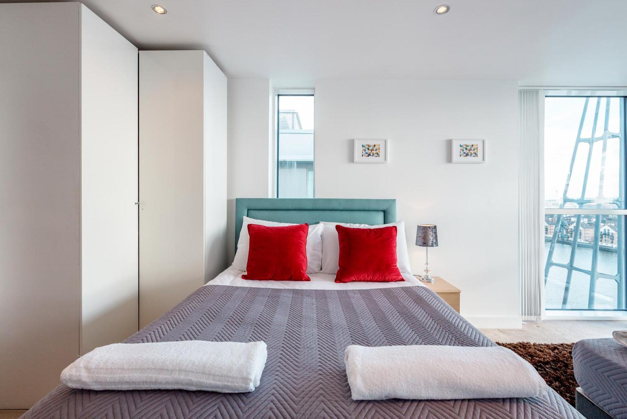 Premium Apartments By Excel London Bagian luar foto