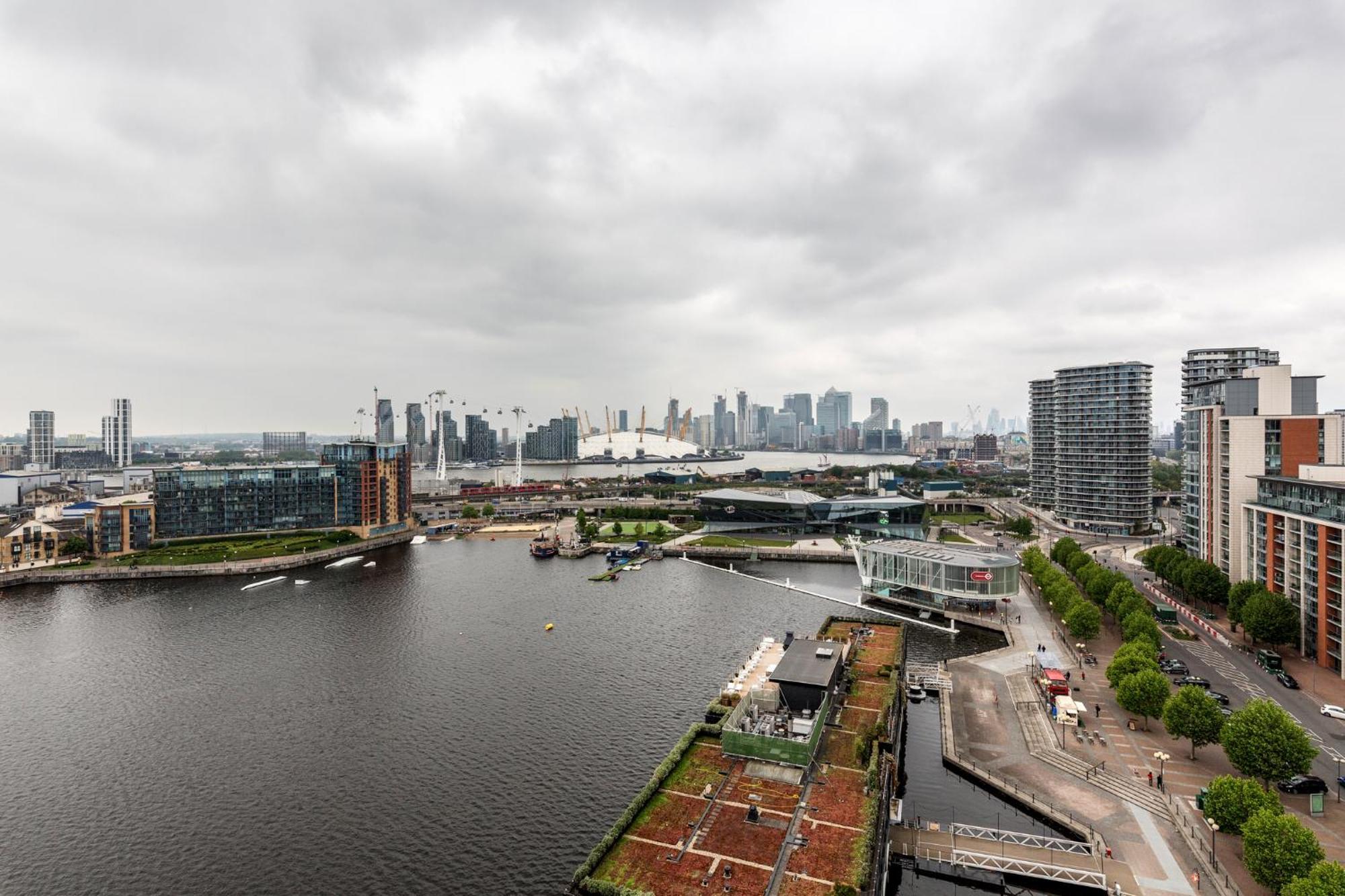 Premium Apartments By Excel London Bagian luar foto