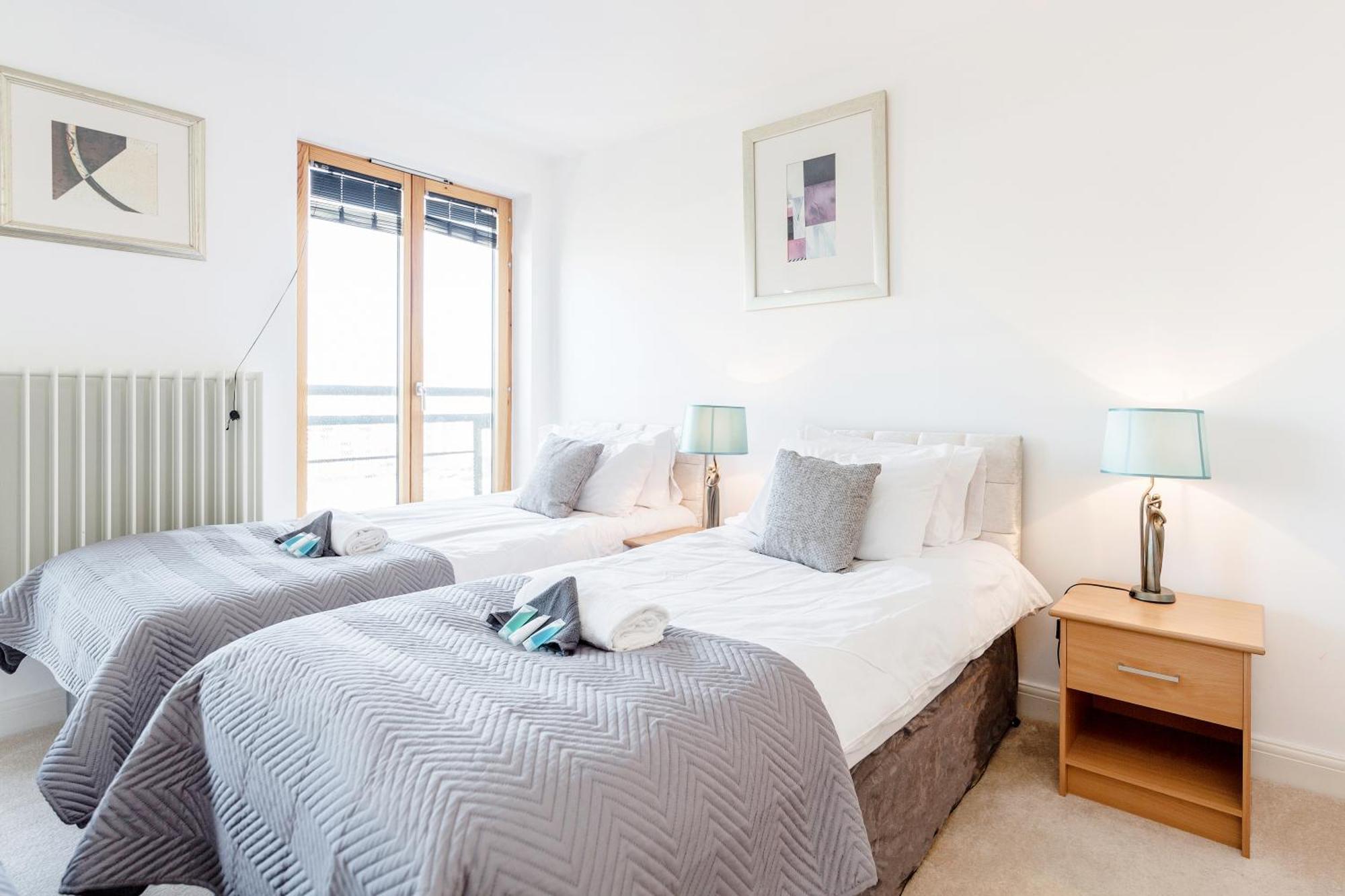 Premium Apartments By Excel London Bagian luar foto